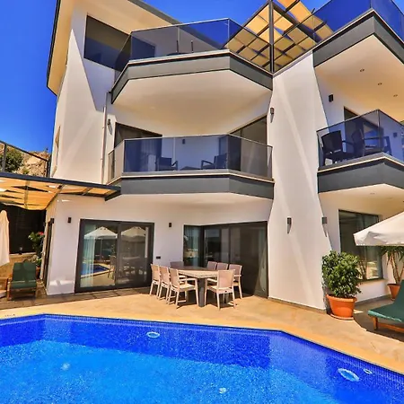 Kalkan 4 Bedroom Villa 5363